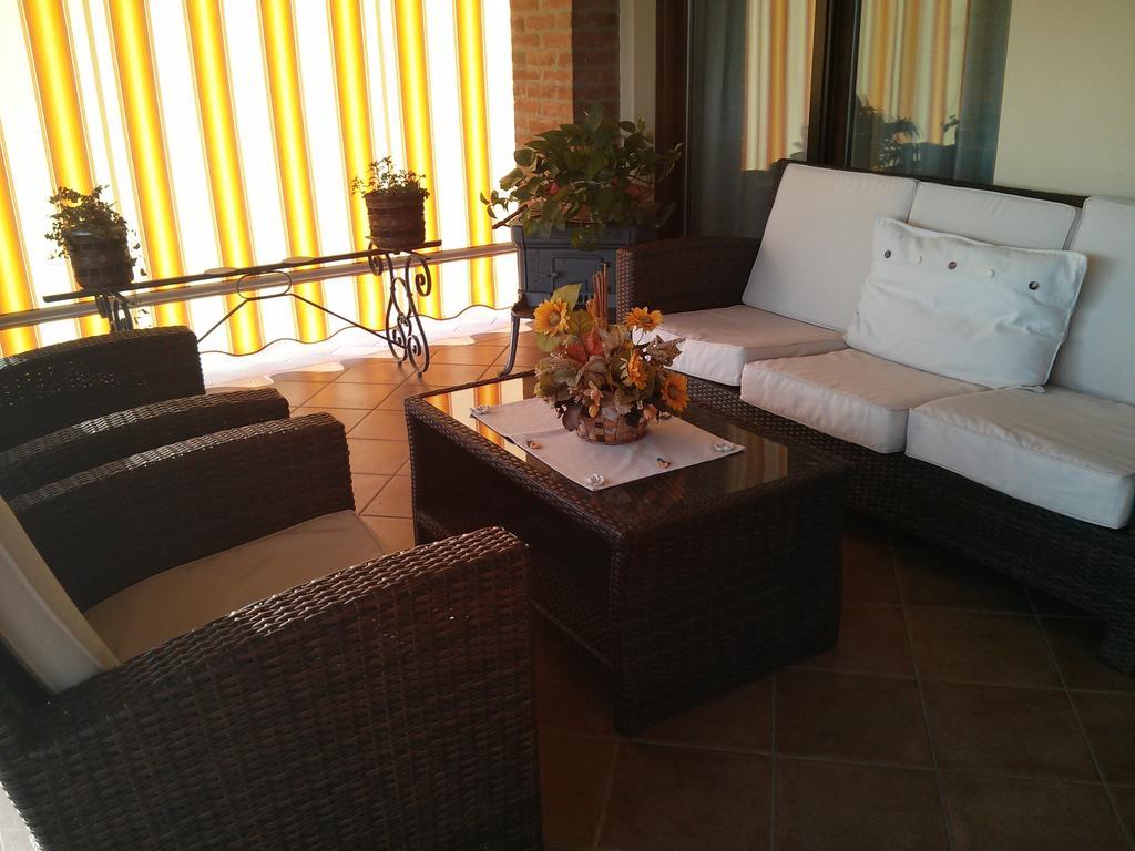 Marinella B&B Cornale Luaran gambar