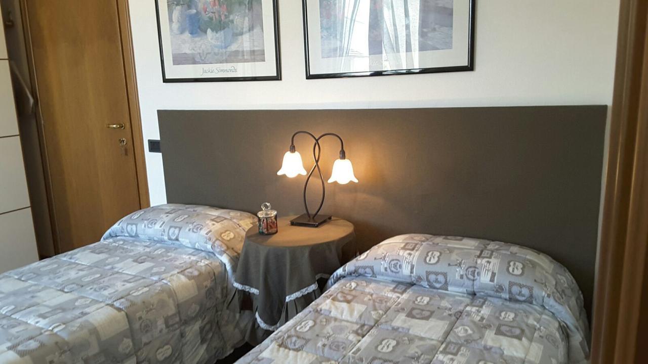 Marinella B&B Cornale Luaran gambar