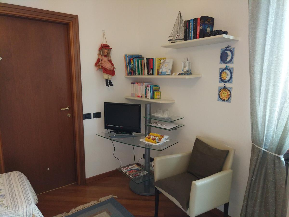 Marinella B&B Cornale Luaran gambar
